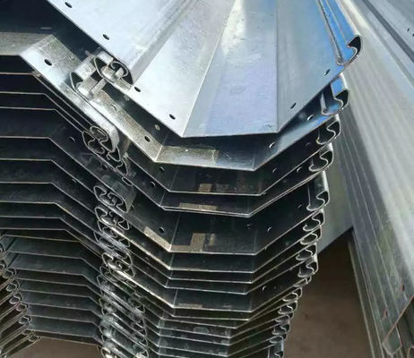 Stainless Steel Greenhouse Rain Gutter 304 Commercial Connection