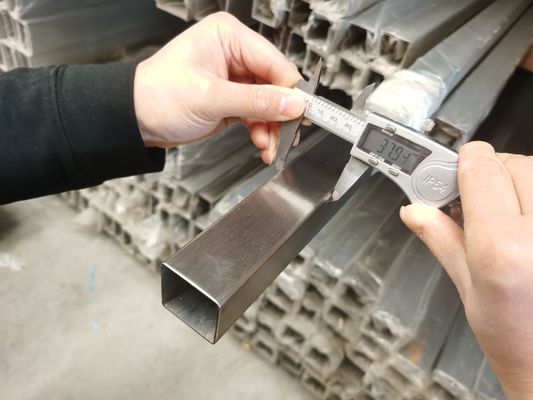 180# Stainless Steel Square Tube Polished Decorative 6mm JIS G3463